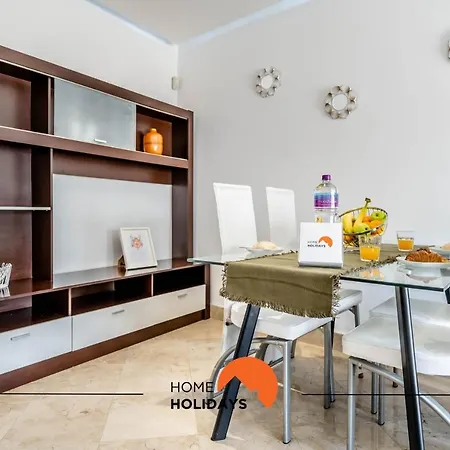 #129 Newtown, Pool, Private Park, High Speed Wifi Albufeira