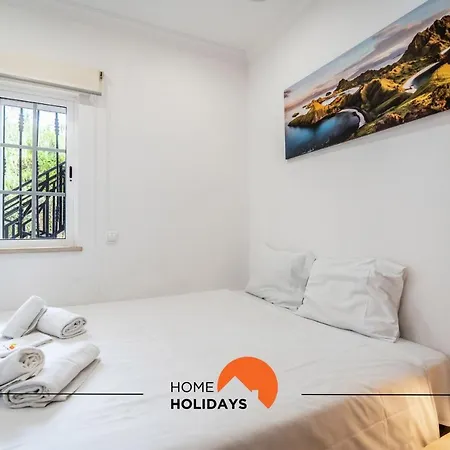 Apartment #129 Newtown, Pool, Private Park, High Speed Wifi *