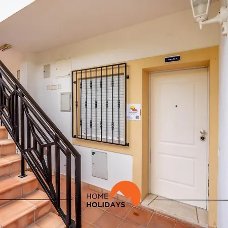 #129 Newtown, Pool, Private Park, High Speed Wifi